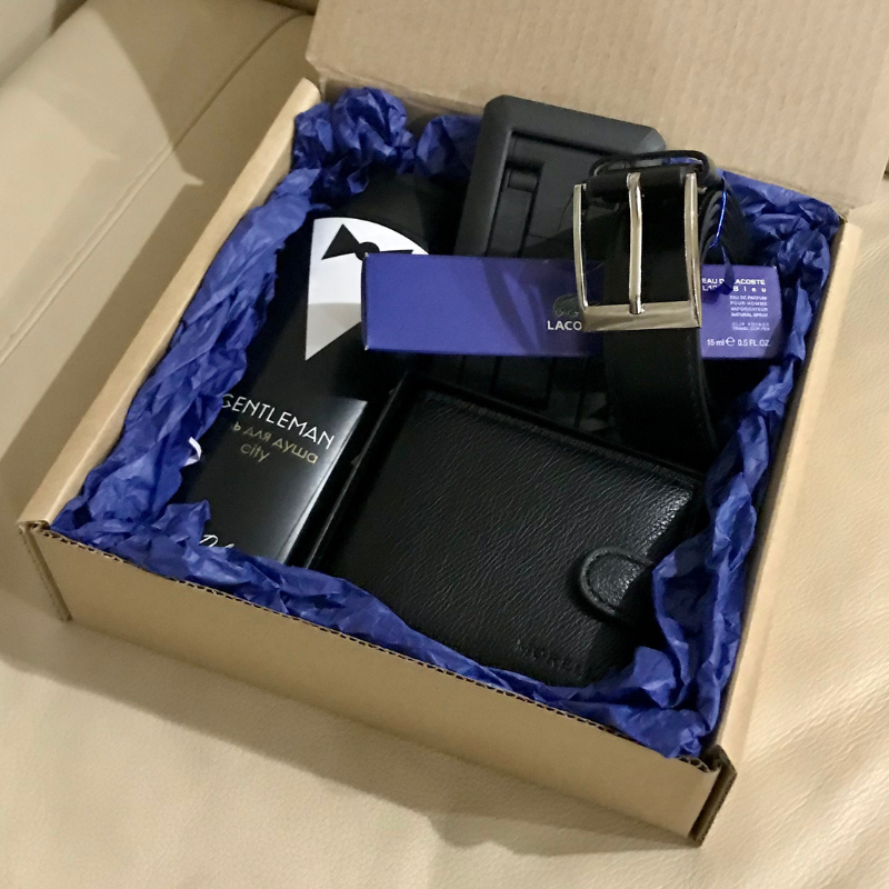 Mister Must-Have Articles for